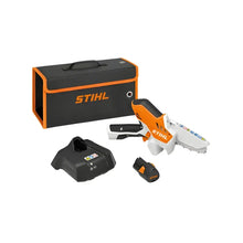 Load image into Gallery viewer, Scie de jardin sur batterie Gta26,guide de 10 cm -